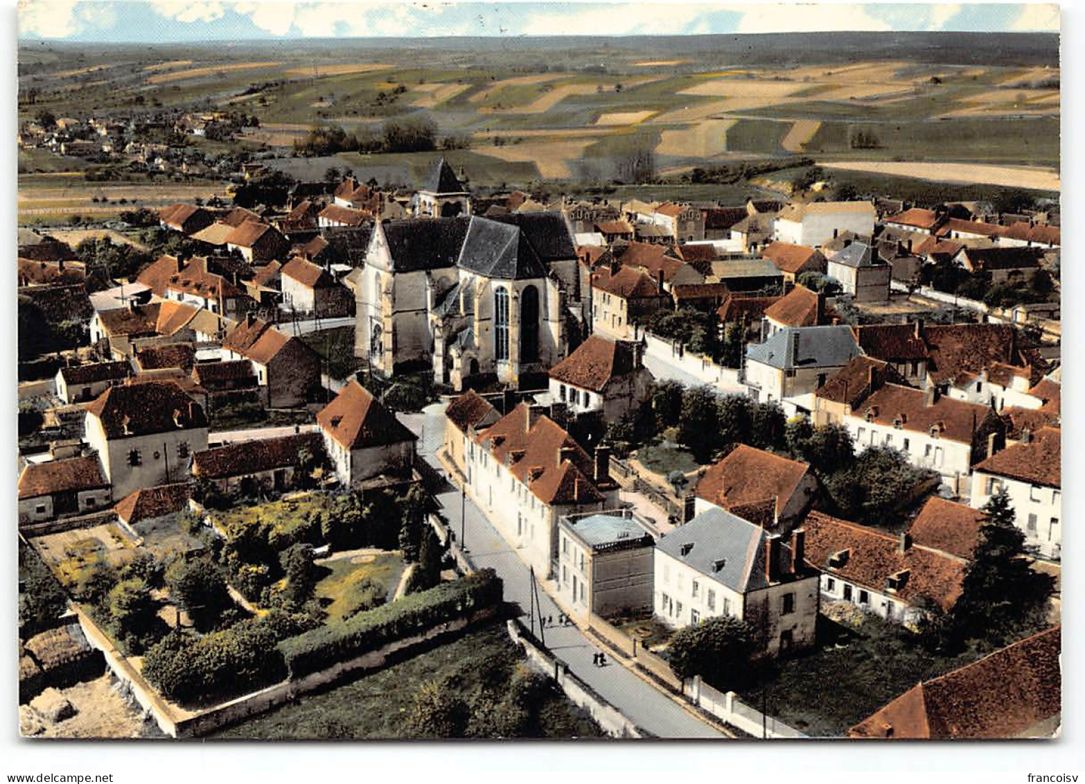 Neuvy-Sautour.  Vue Aerienne  Edit Spadem   - Neuvy Sautour