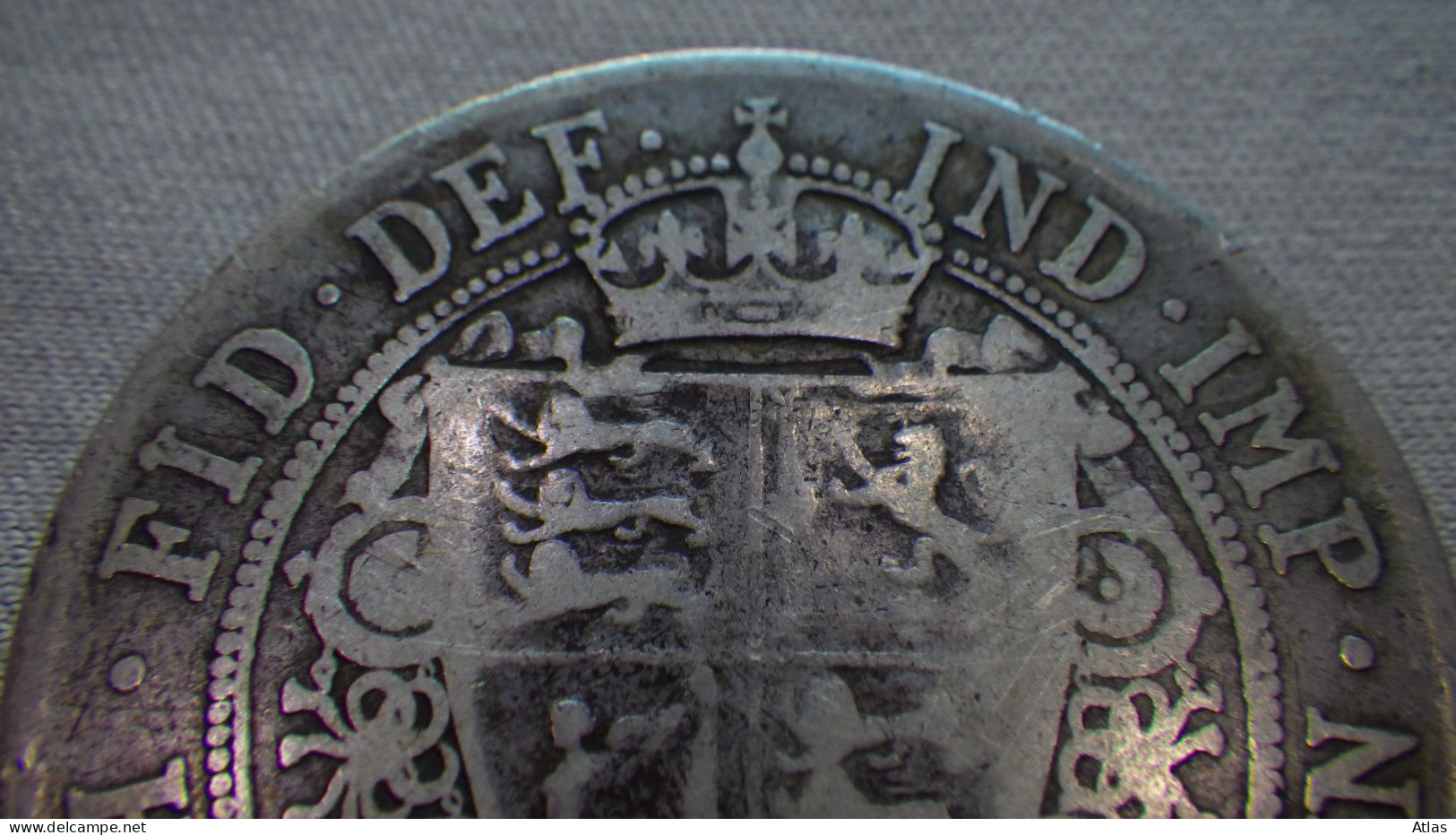 Half Crown 1897 Pièce De Monnaie En Argent - Sammlungen