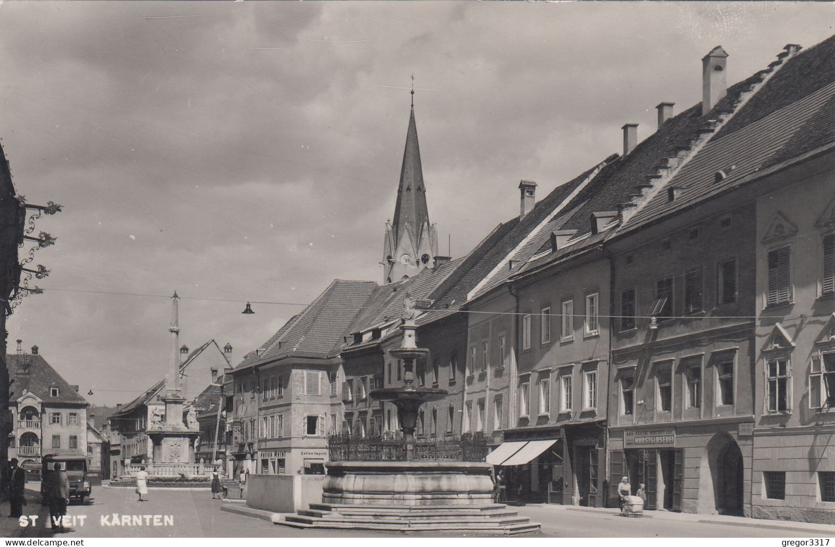 E1281) ST. VEIT - Kärnten - Hauptplatz Brunnen - AUTO - Cafe Carinthia - Kinderwagen - Tolle Alte FOTO AK - - St. Veit An Der Glan