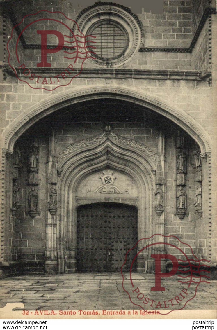 Ávila Santo Tomás Entrada De La Iglesia Castilla Y León. España Spain - Ávila