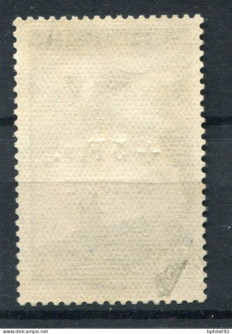 !!! CAMEROUN, N°236 OBLITERE, SIGNE CALVES - Used Stamps