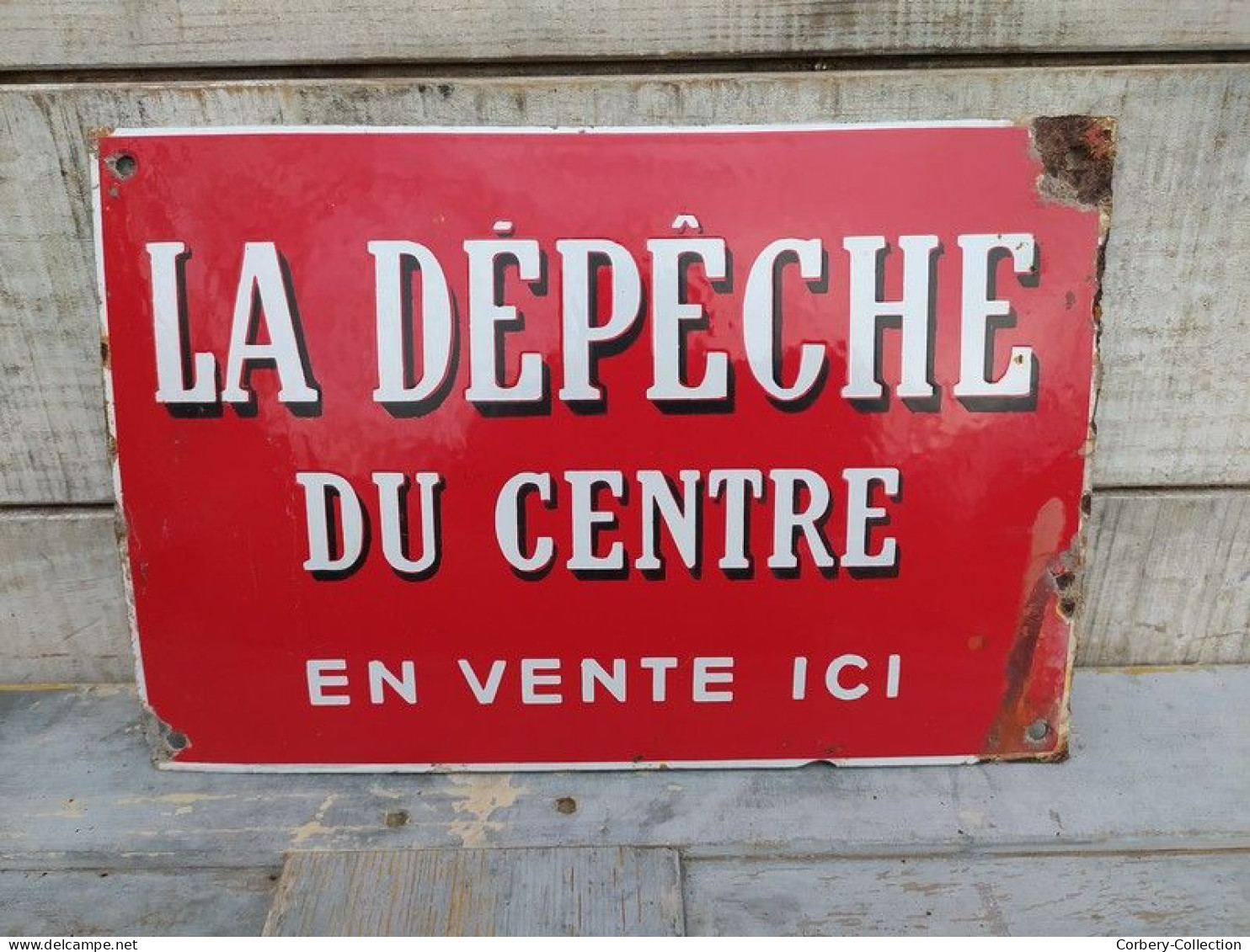 Ancienne Plaque Émaillée La Dépêche Du Centre En Vente Ici - Andere & Zonder Classificatie