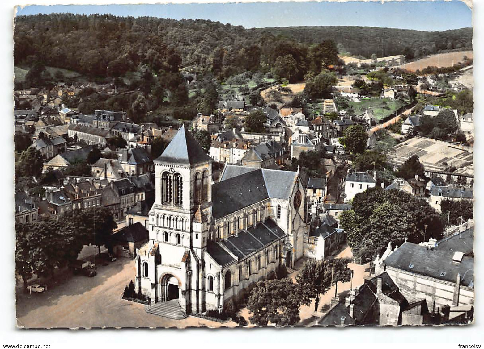 Saint-Saens.  Place De L'eglise.  En Avion Au Dessus De.... Edit Lapie  - Saint Saens