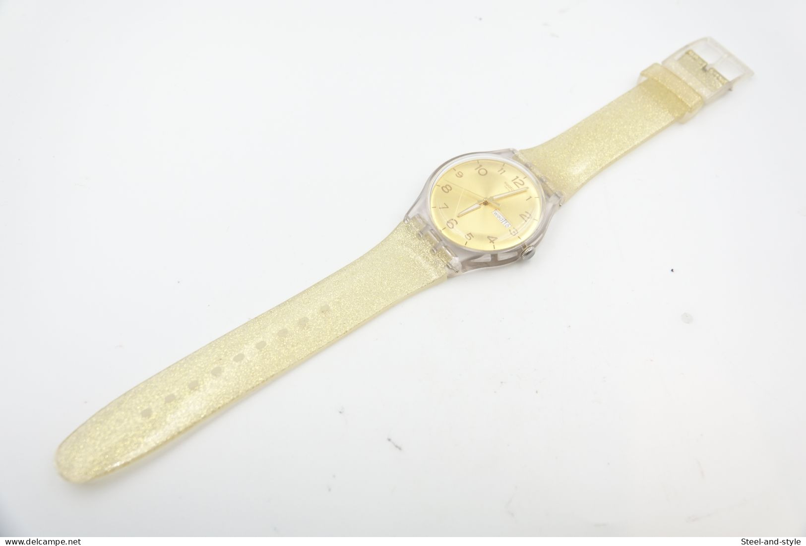 Watches : SWATCH - Golden Sparkle - Nr. : SUOK704 - Oversized 41mm - Running - Excelent - 2014 - - Moderne Uhren