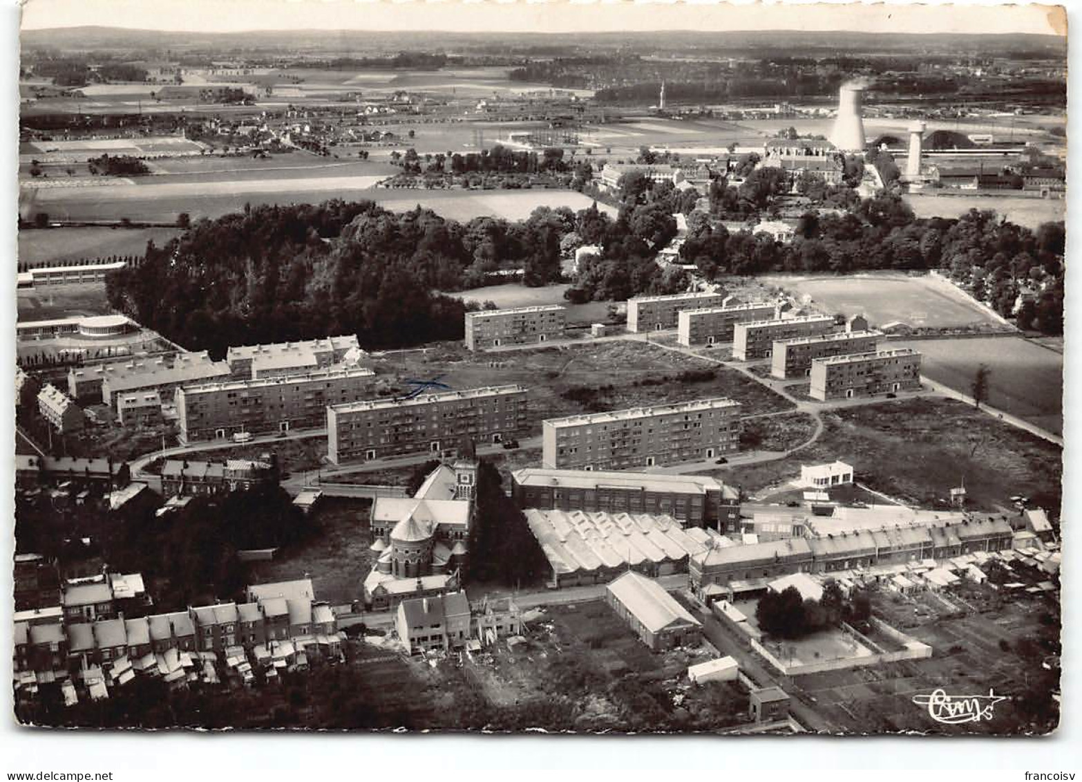 Haubourdin. Les HLM   Vue Aerienne Edit Cim  Postée 1961 - Decollée D'un Album* - Haubourdin