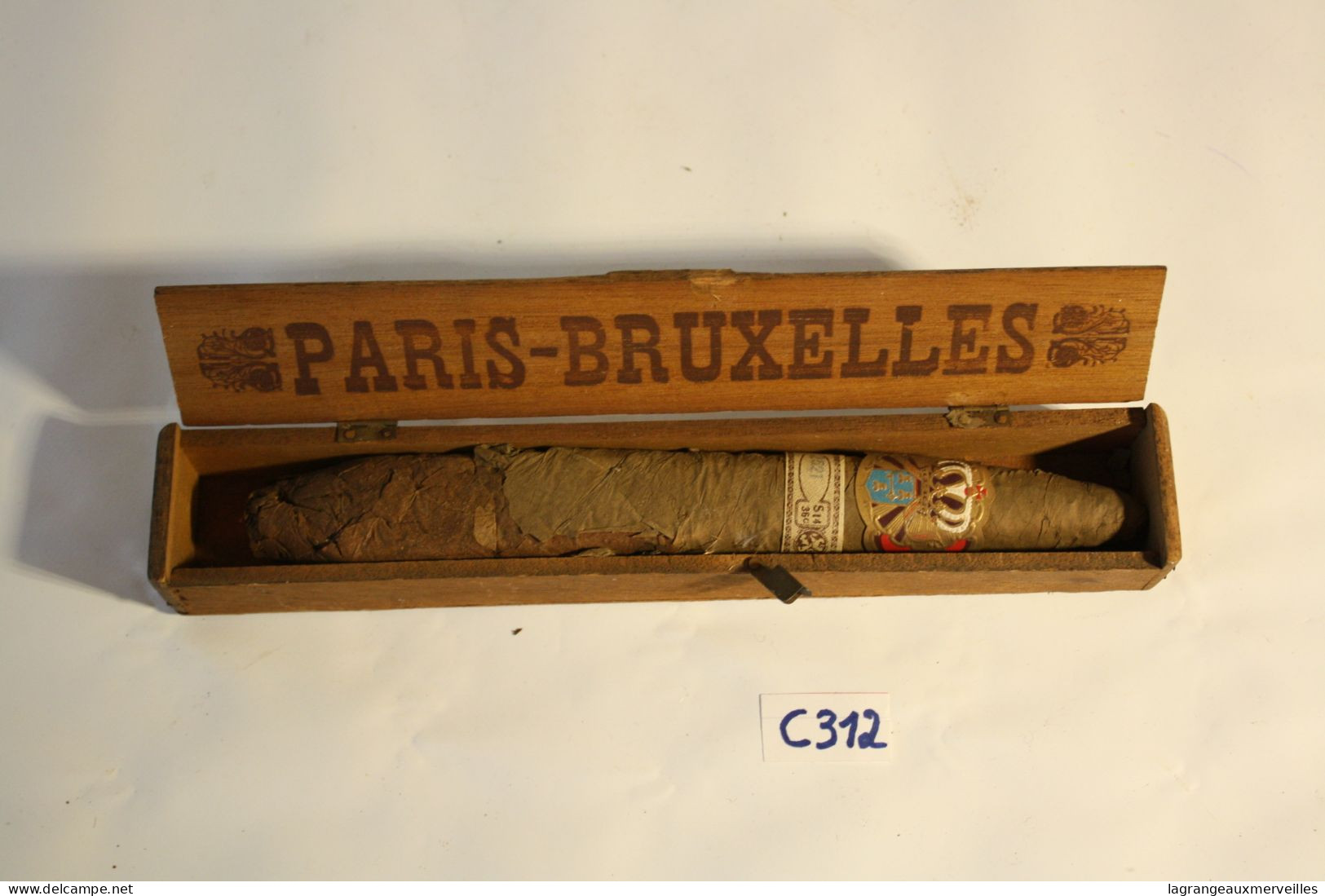 C312 Très Ancien Cigare - De Collection - Boite - Bois - Paris Bruxelles - Sigarenkokers