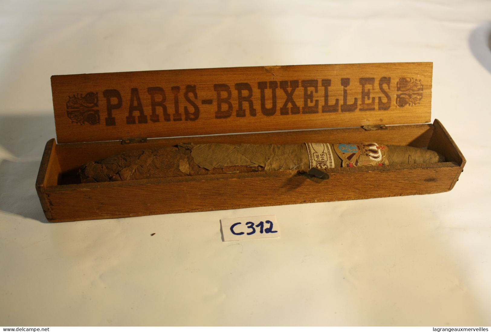 C312 Très Ancien Cigare - De Collection - Boite - Bois - Paris Bruxelles - Estuches Para Puros