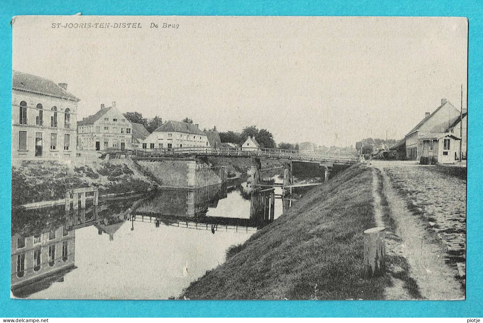 * Sint Joris Ten Distel - Beernem (West Vlaanderen) * (Uitg We Wiemeersch) De Brug, Canal, Quai, Pont, Bridge, Unique - Beernem