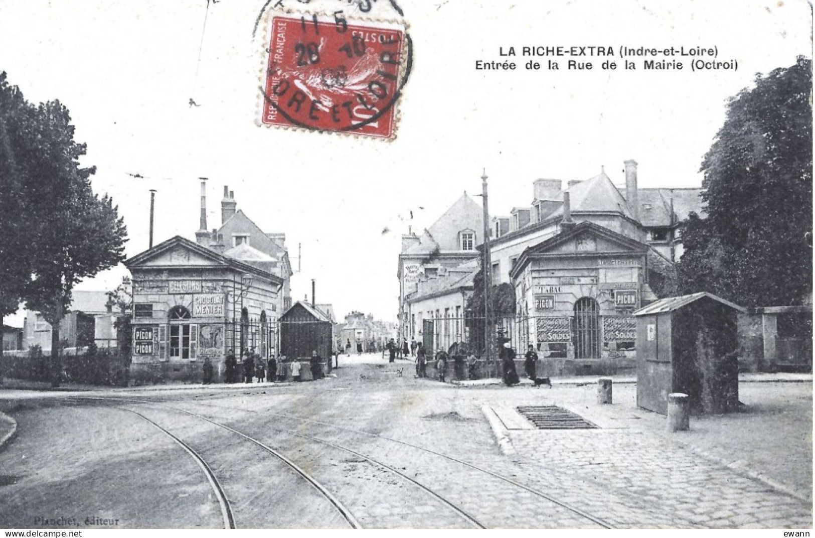 CPA - La Riche-Extra - Entrée De La Rue De La Mairie - La Riche