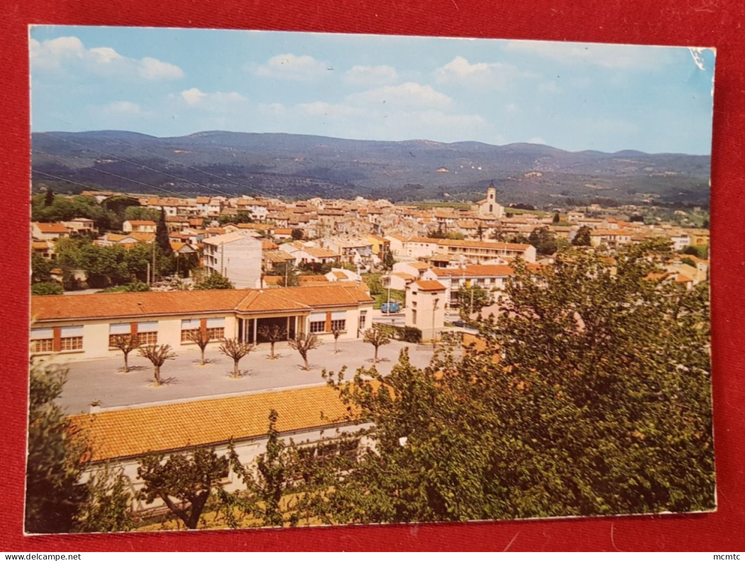 CPM - Le Beausset  -(83) - Vue Générale - Le Beausset