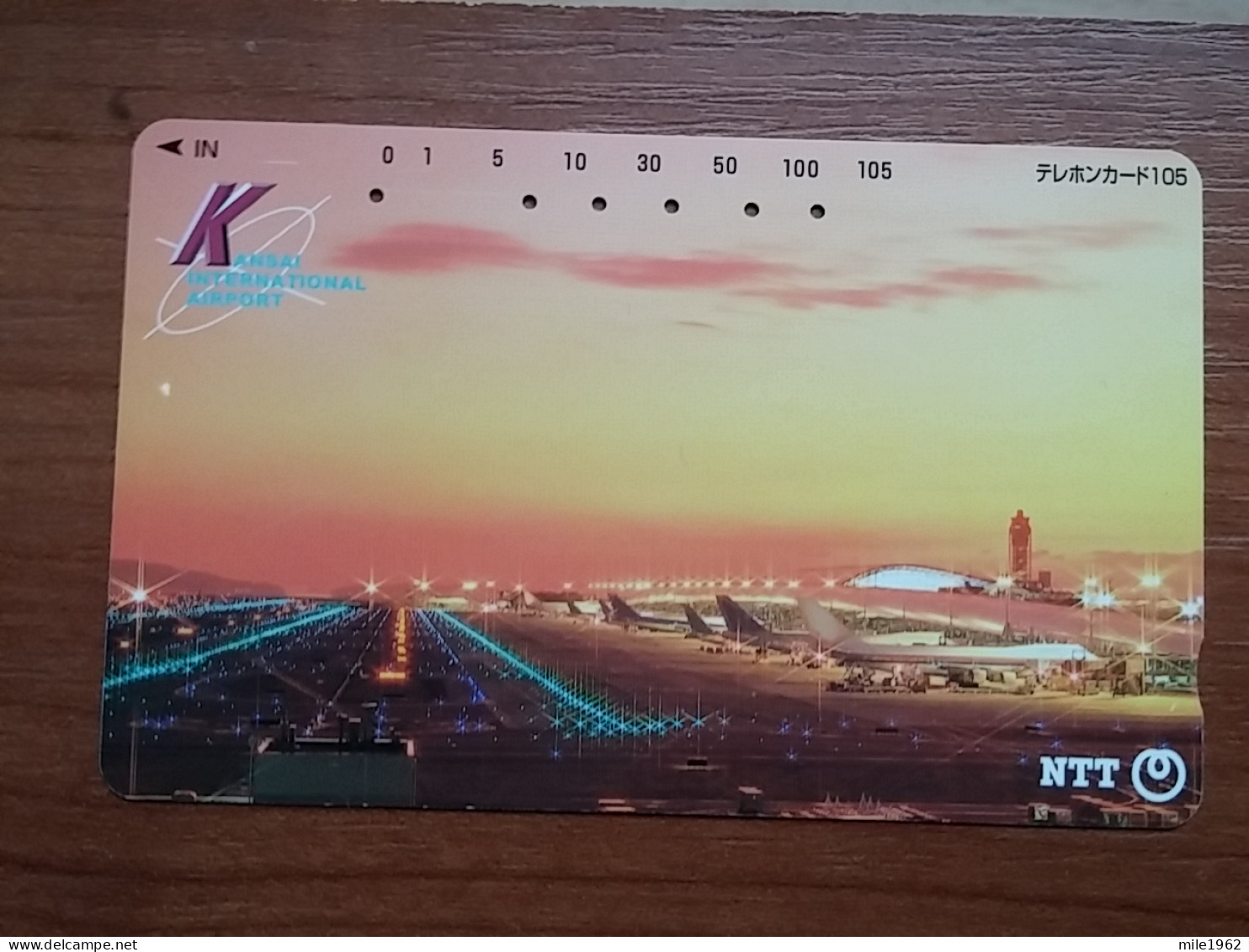 T-526 - JAPAN, Japon, Nipon, TELECARD, PHONECARD, AVION, PLANE, AVIO NTT 331-492 - Aerei