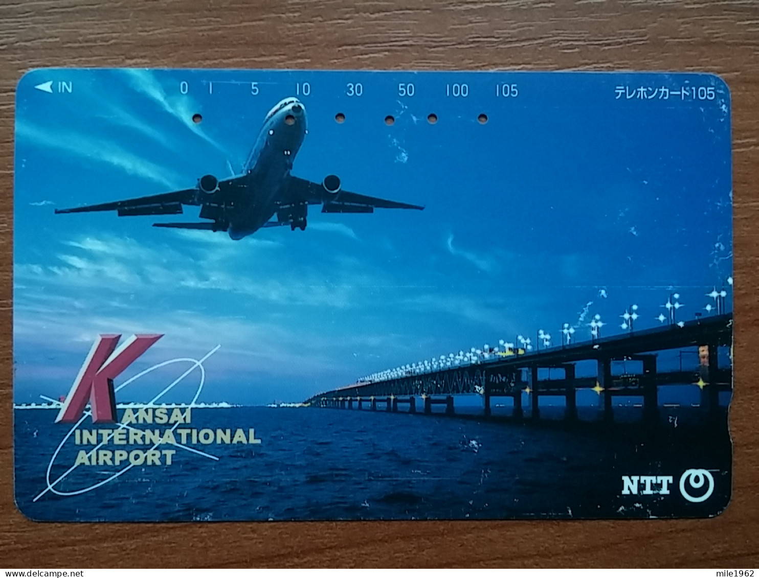 T-526 - JAPAN, Japon, Nipon, TELECARD, PHONECARD, AVION, PLANE, AVIO NTT 331-468 - Airplanes