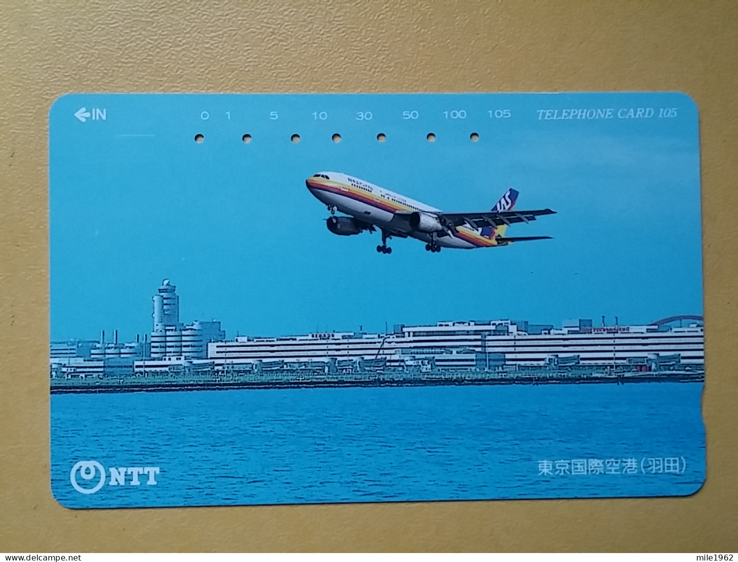 T-526 - JAPAN, Japon, Nipon, TELECARD, PHONECARD, AVION, PLANE, AVIO NTT 231-207 - Vliegtuigen