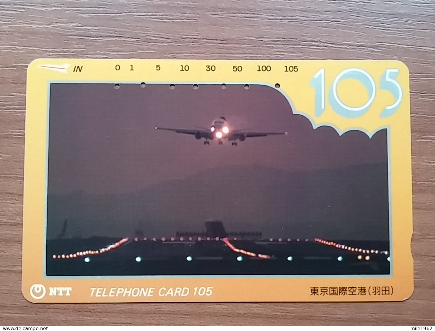 T-526 - JAPAN, Japon, Nipon, TELECARD, PHONECARD, AVION, PLANE, AVIO NTT 231-031 - Avions