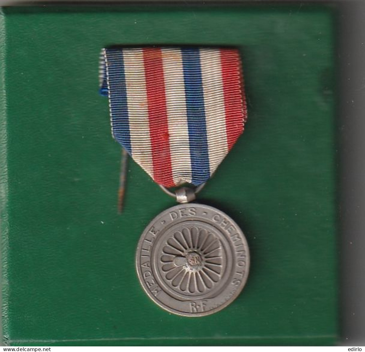 *** Médaille Des Cheminots -- - Frankrijk