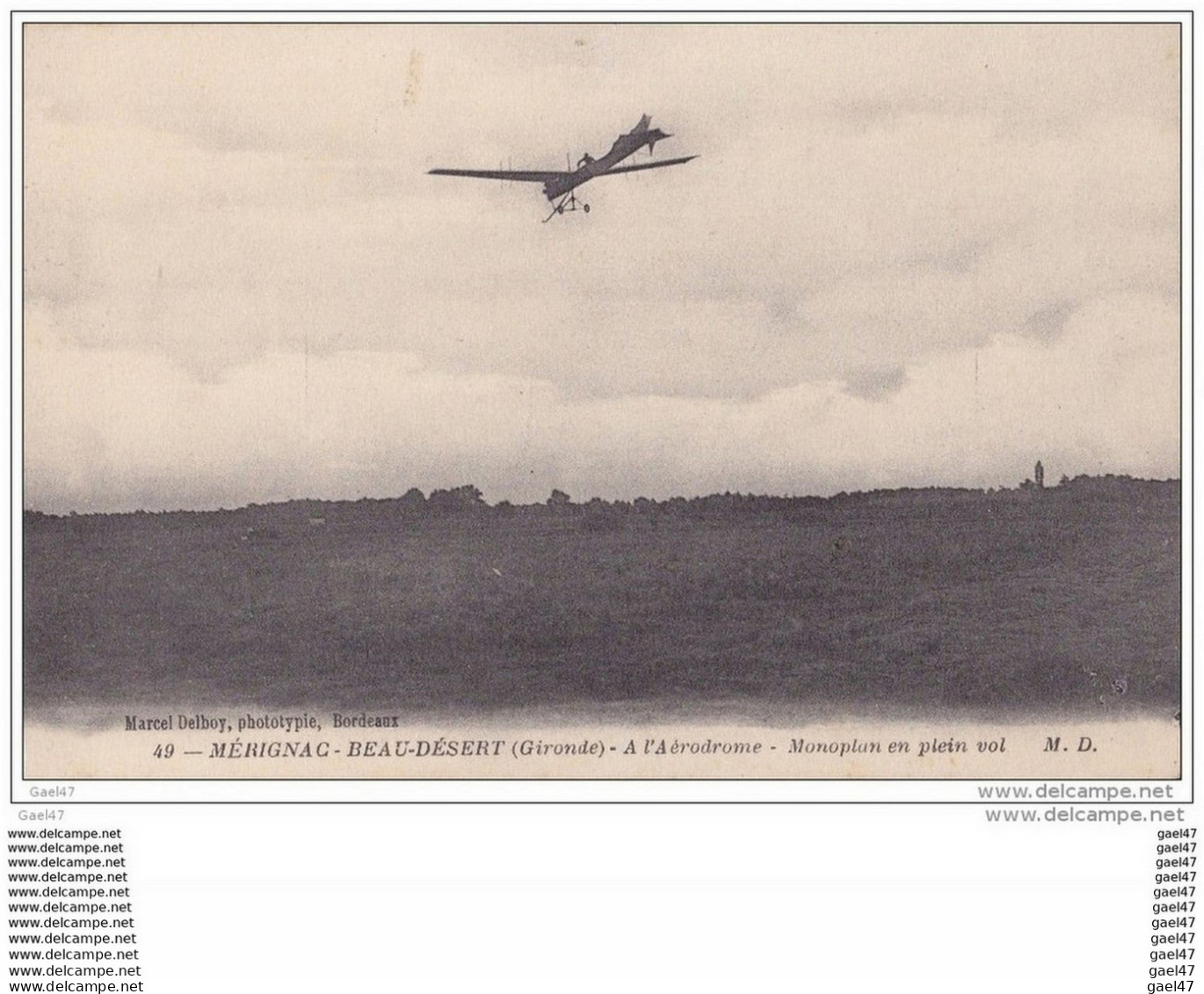 Cpa Réf-V-v-103 ( Dép-33 )  MERIGNAC -BEAU-DESERT  ""  A L&acute;Aérodrome  BORDEAUX """""" Monoplan En Plein Vol """""" - Merignac