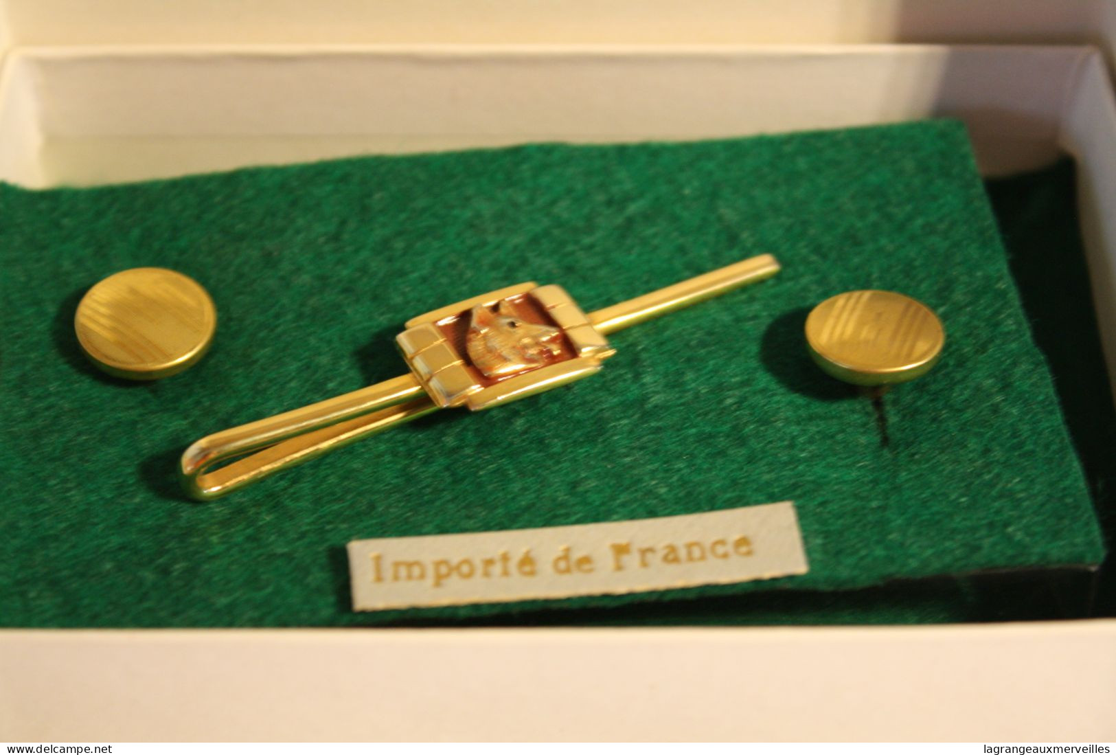 C312 Anciens Boutons De Manchette - Pince Cravate - France - étui Origine - Chien - Cuff Links & Studs