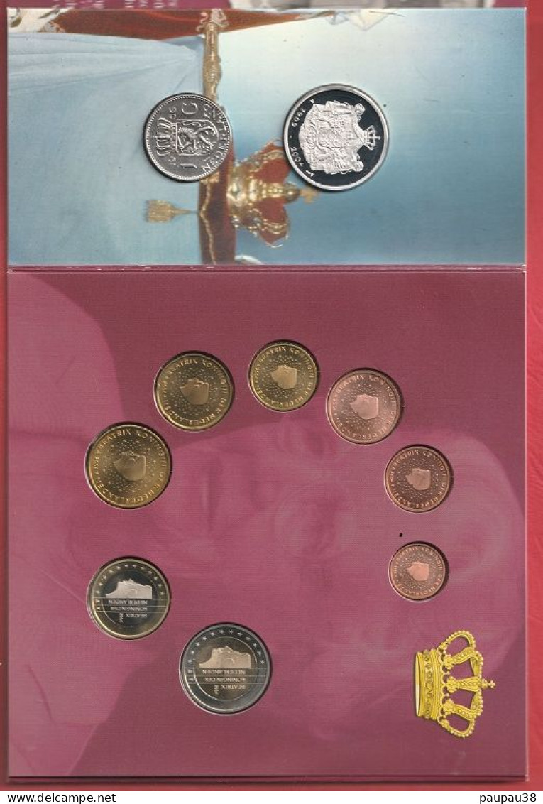 COFFRET EUROS PAYS BAS 2004 NEUF FDC - 8 MONNAIES + 2 MEDAILLES - Pays-Bas