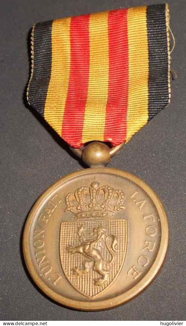 Ancienne Médaille Belgique 1870 71 Commémorative Du Service Combattant Guerre Franco Prussienne - Belgium