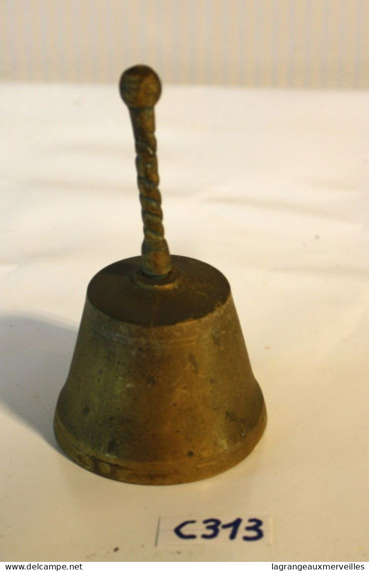 C313 Ancienne Cloche De Réception - Chateau - France - Auberge - Bells