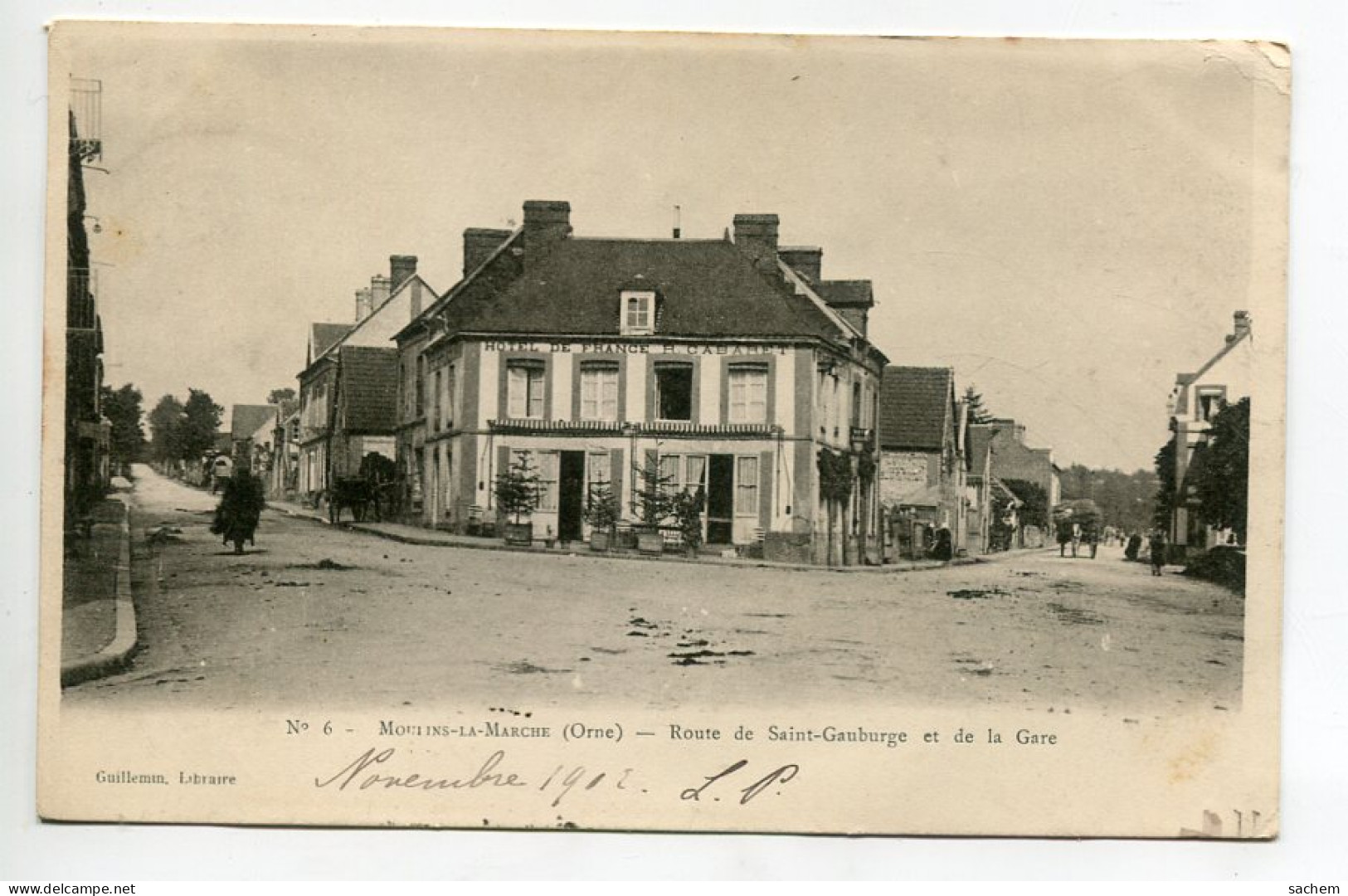 61 MOULINS La MARCHE Carrefour Route Saint Gauburge Et Gare Commerce Hotel De FRance 1902  D08  2023 - Moulins La Marche