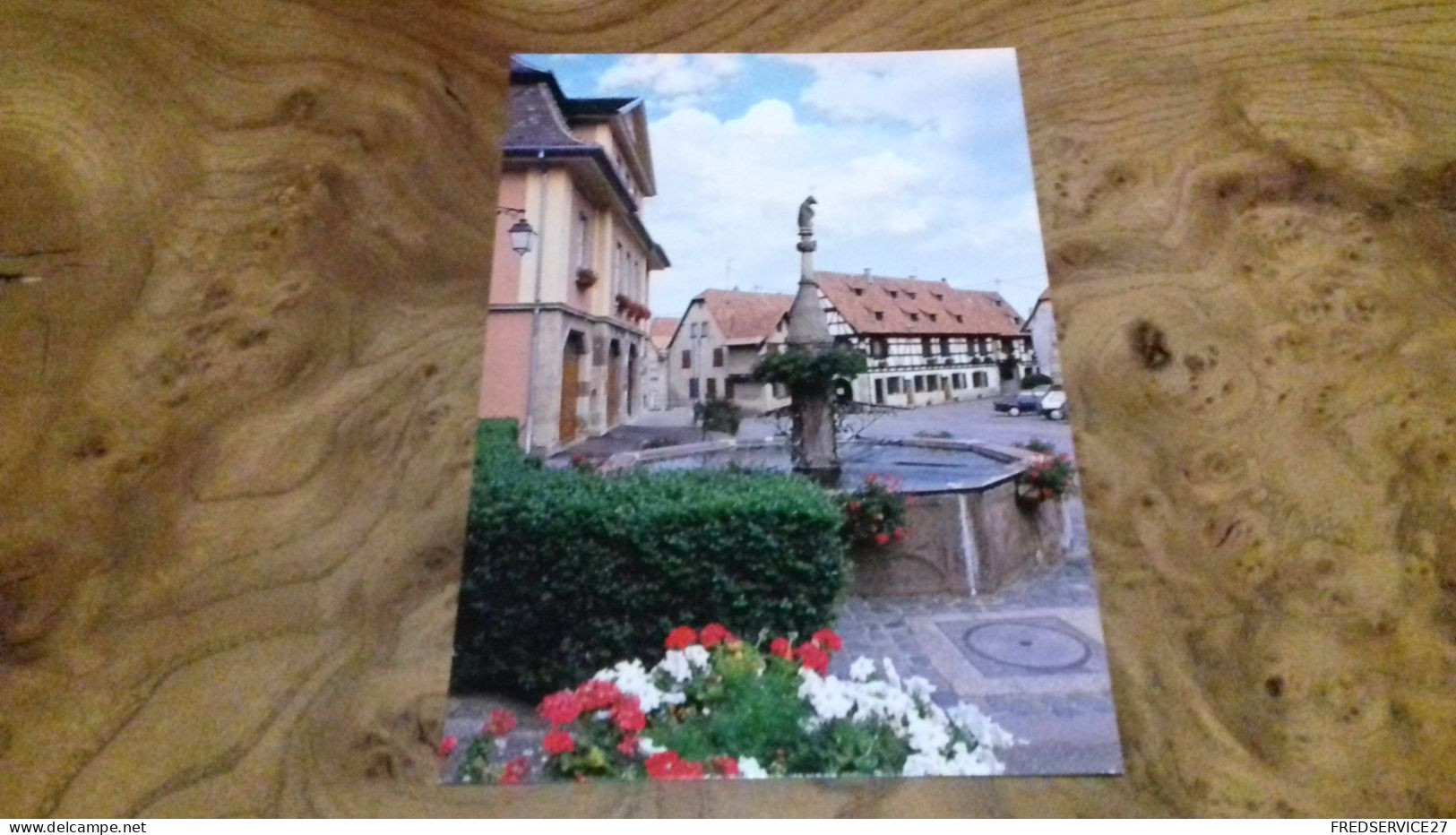 197 /   DAMBACH LA VILLE FONTAINE DE L OURS DITE STOCKBRUNNEN - Dambach-la-ville