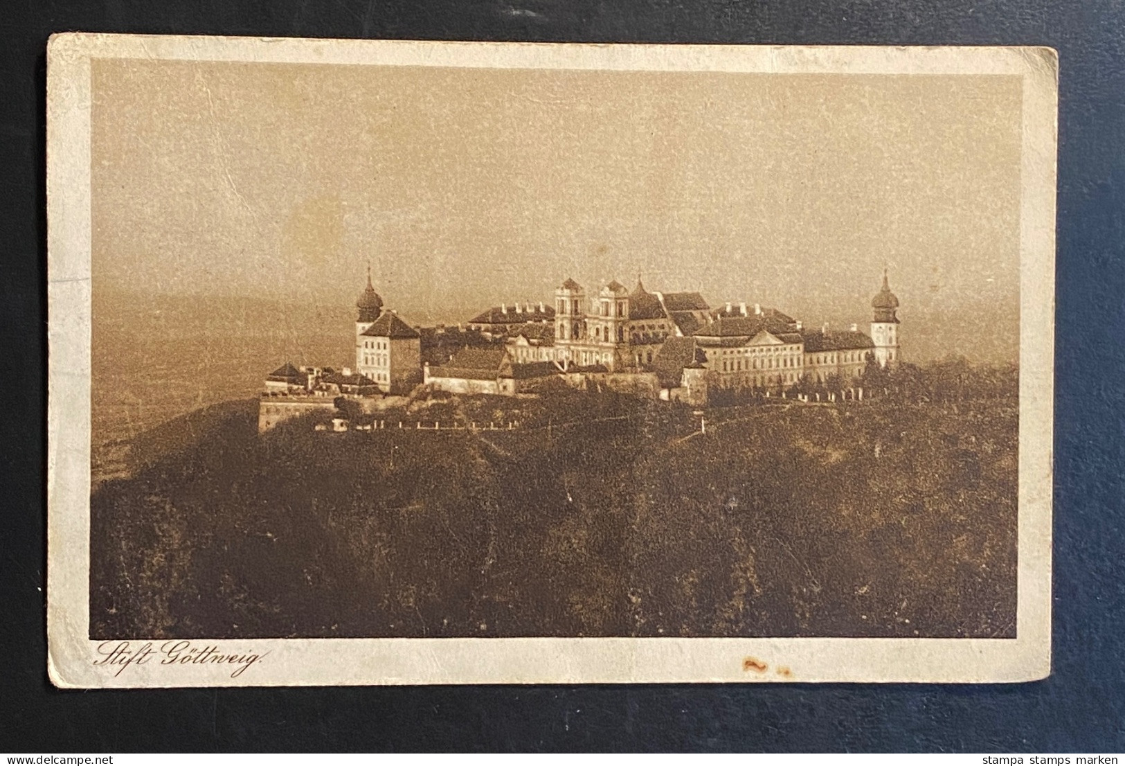 AK Stift Göttweig Gestempelt/o Mit Mi. 389 Krems A.d. Donau 1926 - Krems An Der Donau