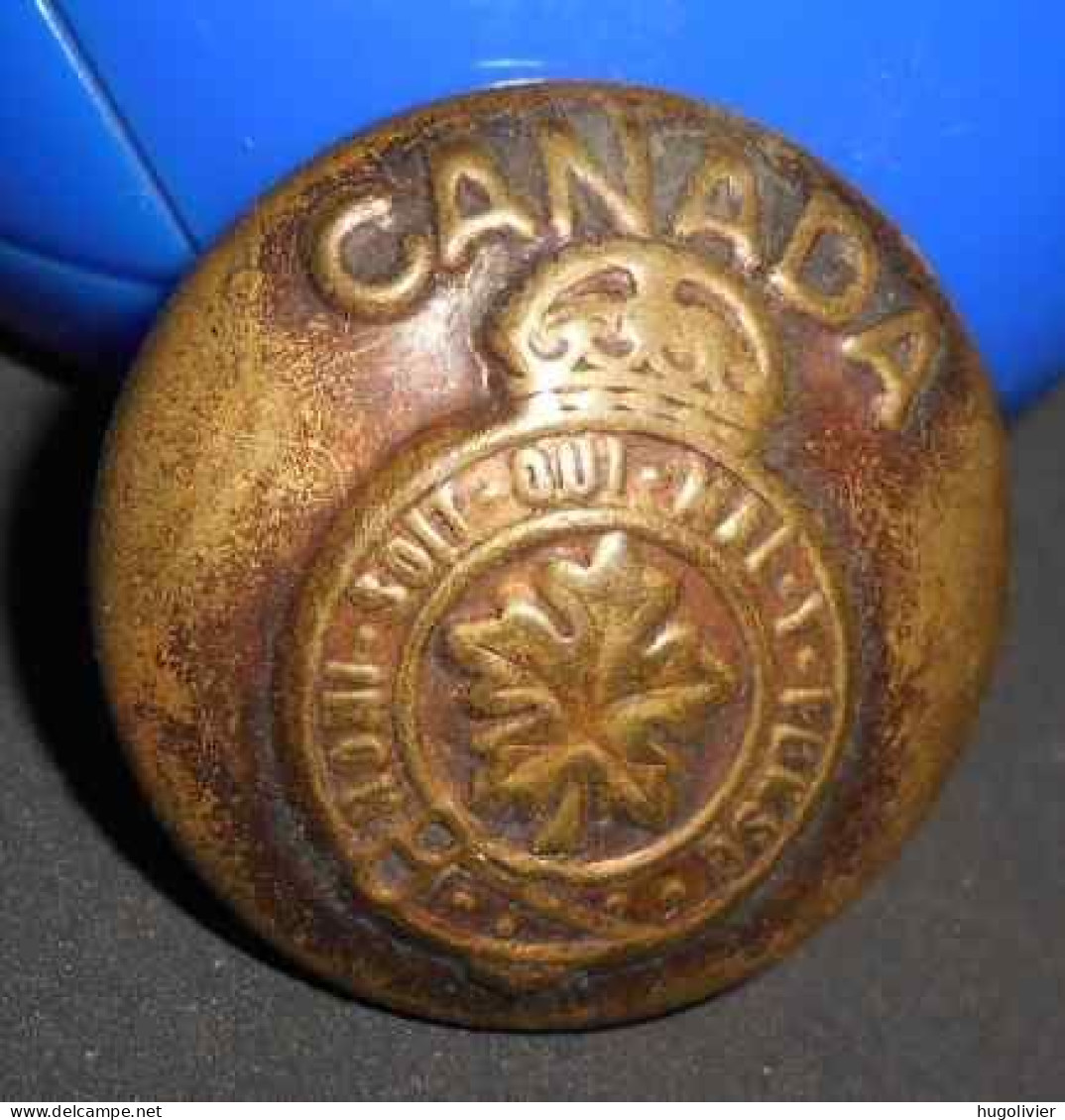 Ancien Bouton Armée Canada  Honi Soit Qui Mal Y Pense WW2 - Bottoni