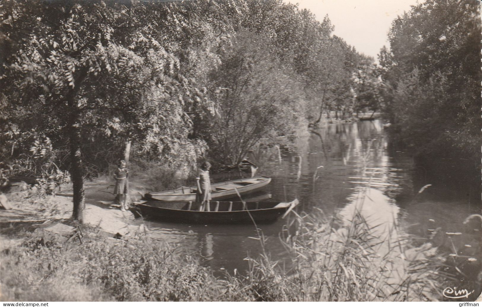 CERISAY LES BORDS DE LA SEVRE NANTAISE AU MOULIN DE LA BRANLE CPSM 9X14 TBE - Cerizay