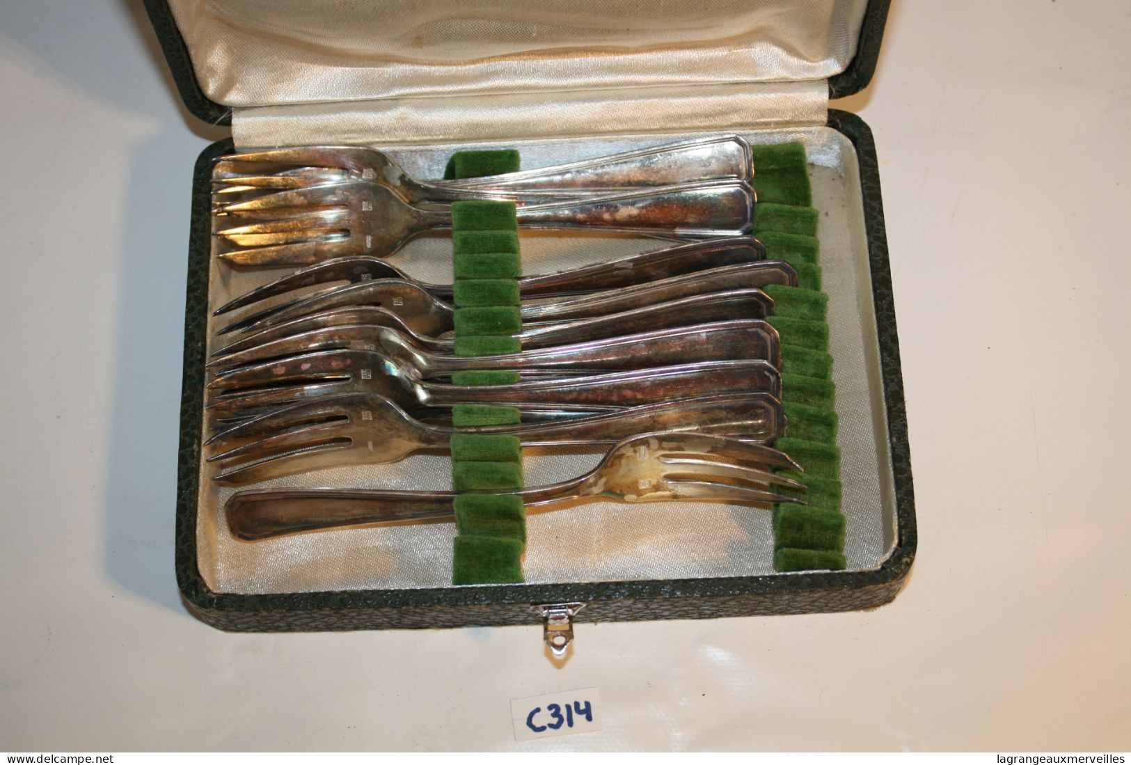 C314 Ancienne Ménagère - Fourchettes - Poinçon - Silberzeug