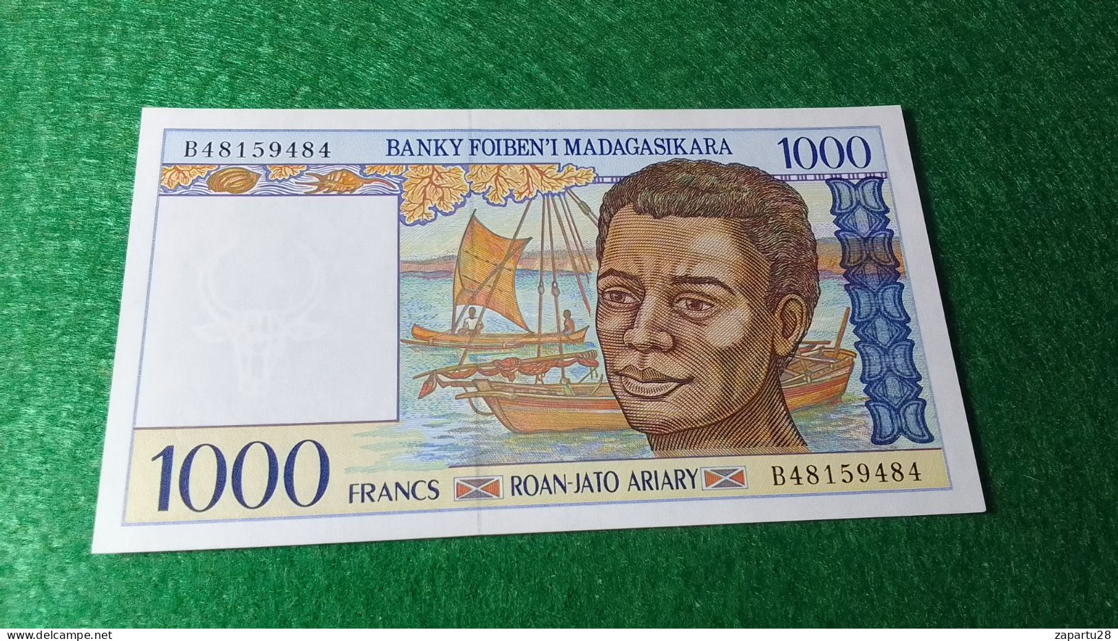 MADAGASKARA-     500   ARIARY    UNC - Madagaskar