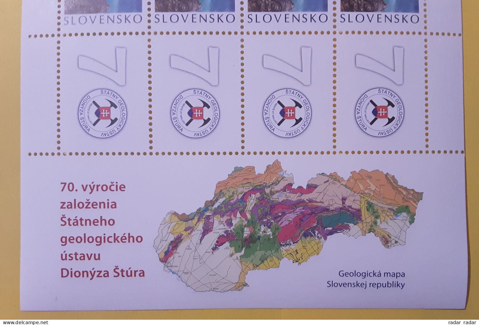 Slovakia Geological Map Of Slovakia And Topolcany Castle Kleinbogen 70th Anniversary Of State Geological Institute - Unused Stamps