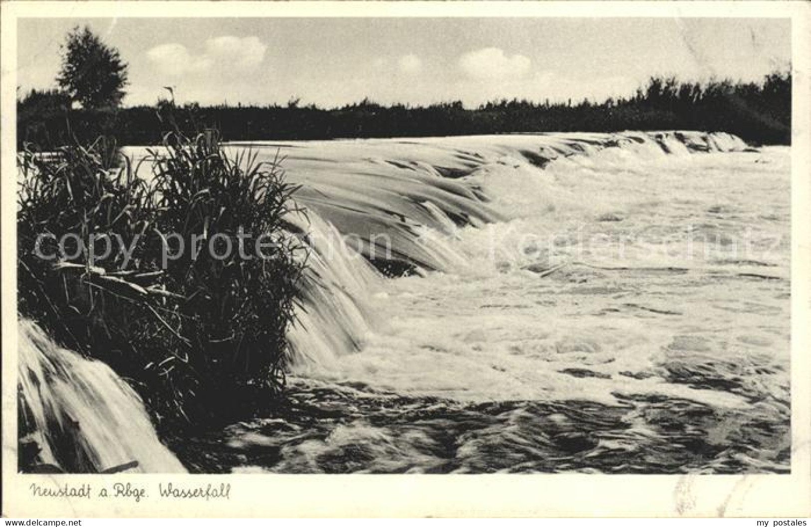 42111579 Neustadt Ruebenberge Wasserfall Neustadt - Neustadt Am Rübenberge