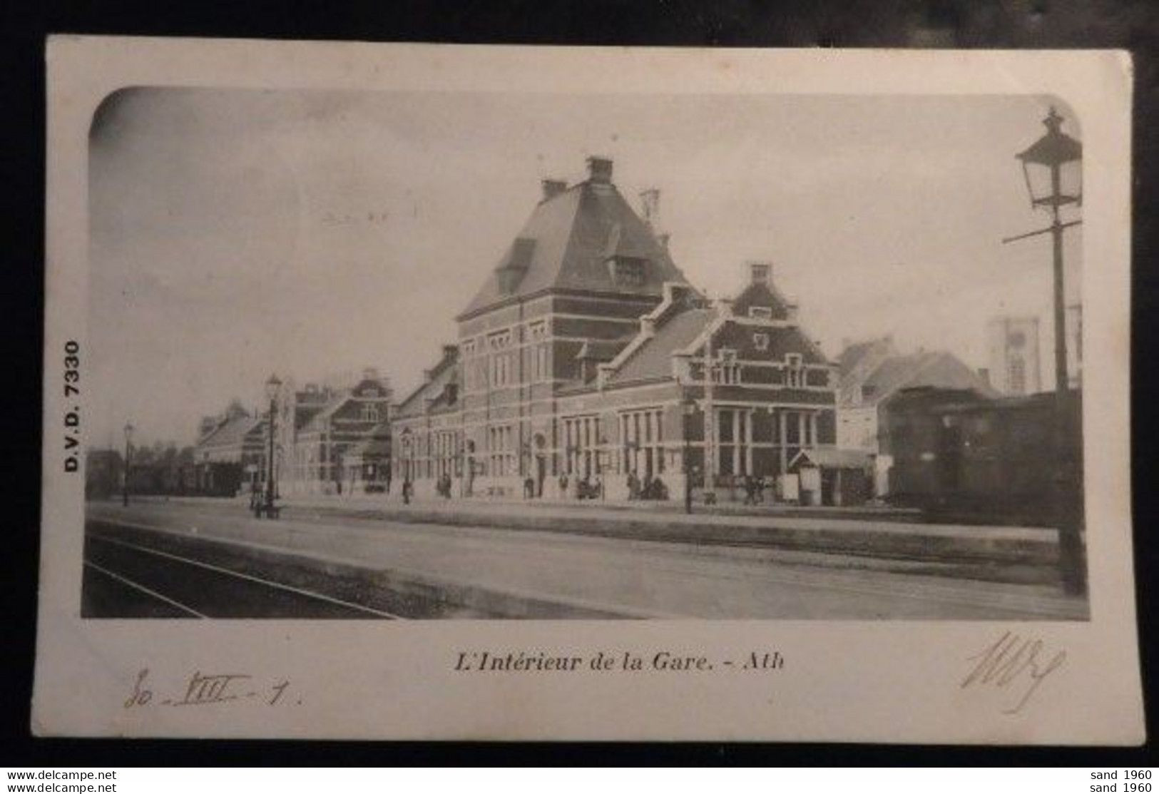 ATH - D.V.D. 7330 - L'Intérieur De La Gare - Circulé: 1901 - 2 Scans - Ath