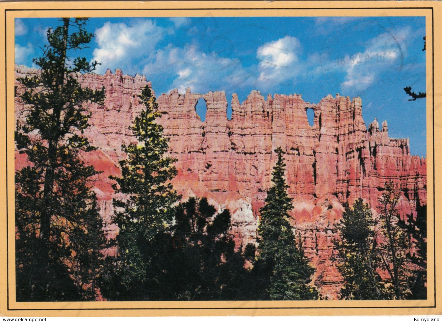 CARTOLINA  UTAH,STATI UNITI-BRYCE CANYON NATIONAL PARK-WALL OF WINDOWS-VIAGGIATA 1980 - Bryce Canyon