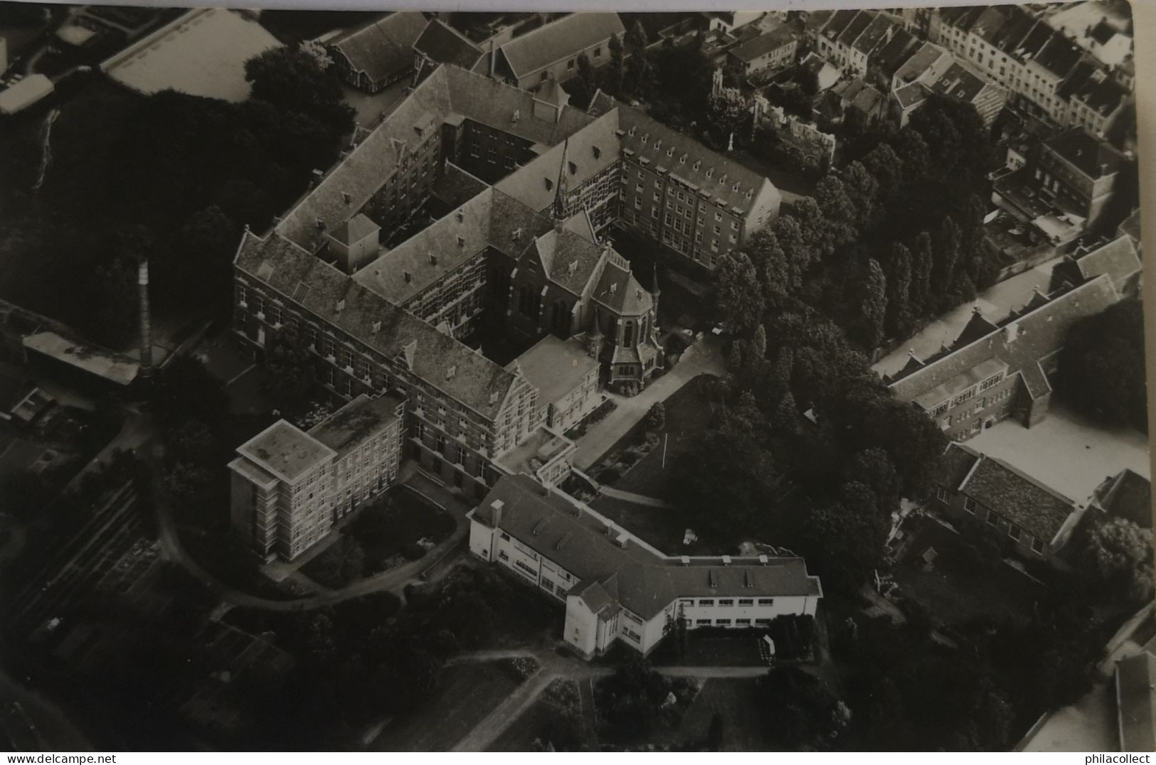 Maastricht // Broeder Klooster - De Beyart - Luchtfoto 1967 - Maastricht