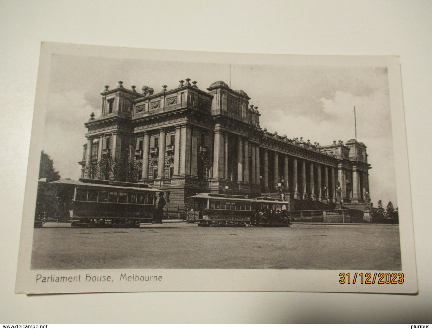 PARLIAMENT HOUSE MELBOURNE TRAM , 16-1 - Melbourne