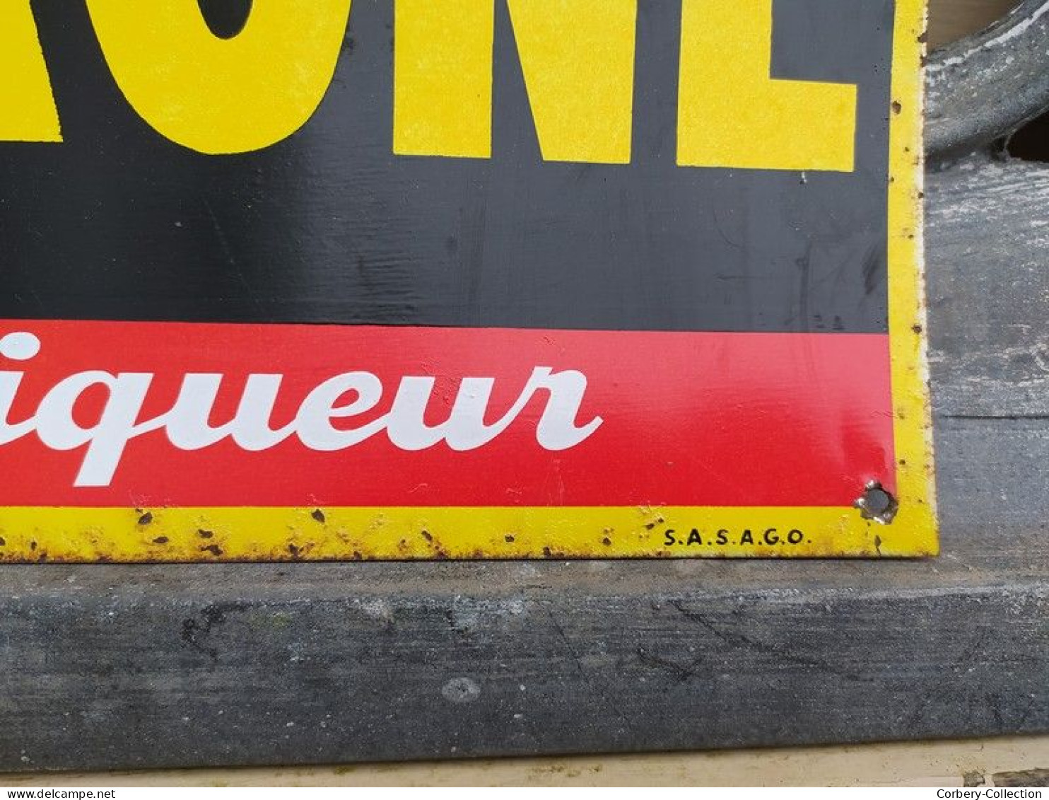 Ancienne Plaque Tôle Auvergne Gentiane Liqueur - Licores & Cervezas