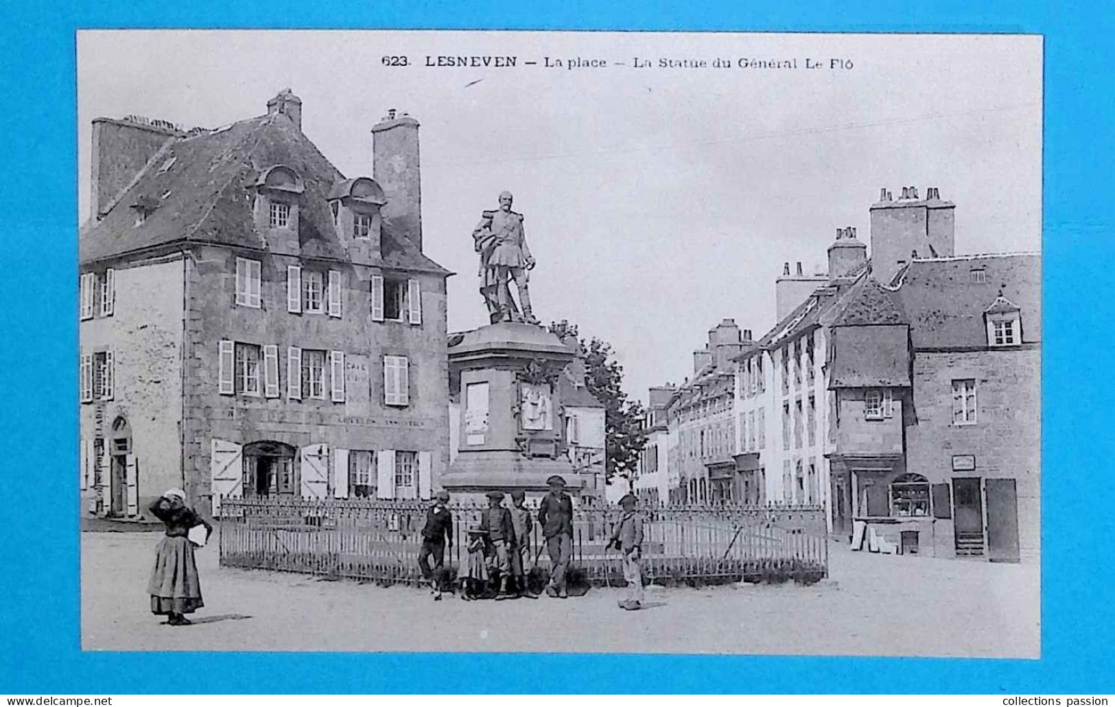 Cp, 29, LESNEVEN, La Place, La Statue Du Général Le Flô, écrite - Lesneven