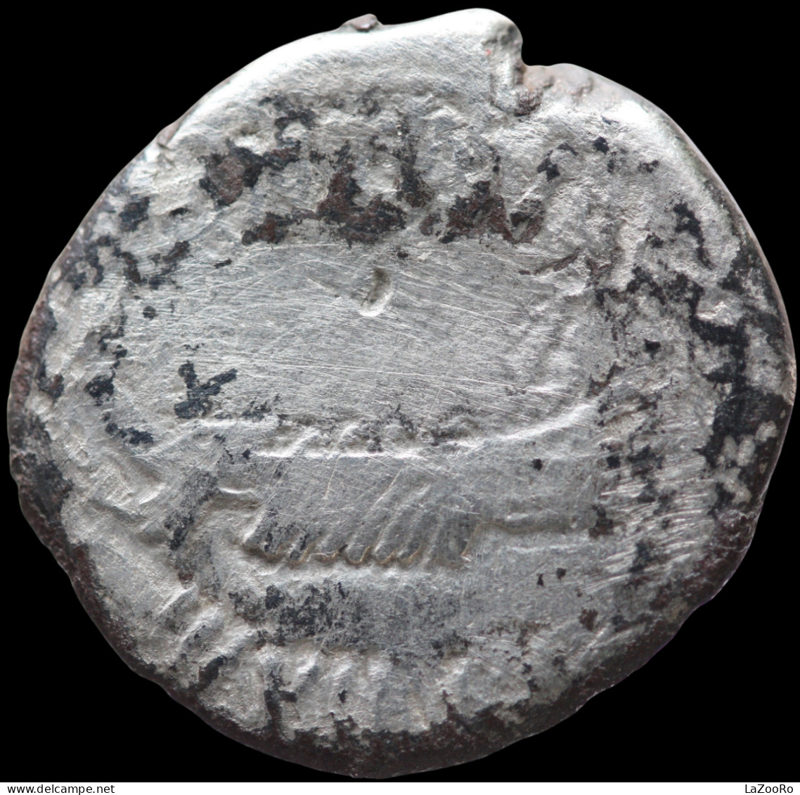 LaZooRo: Roman Imperatorial - AR Denarius Of Mark Antony (82-30 BC), Legionary Eagle, LEG XVIII - Republiek (280 BC Tot 27 BC)