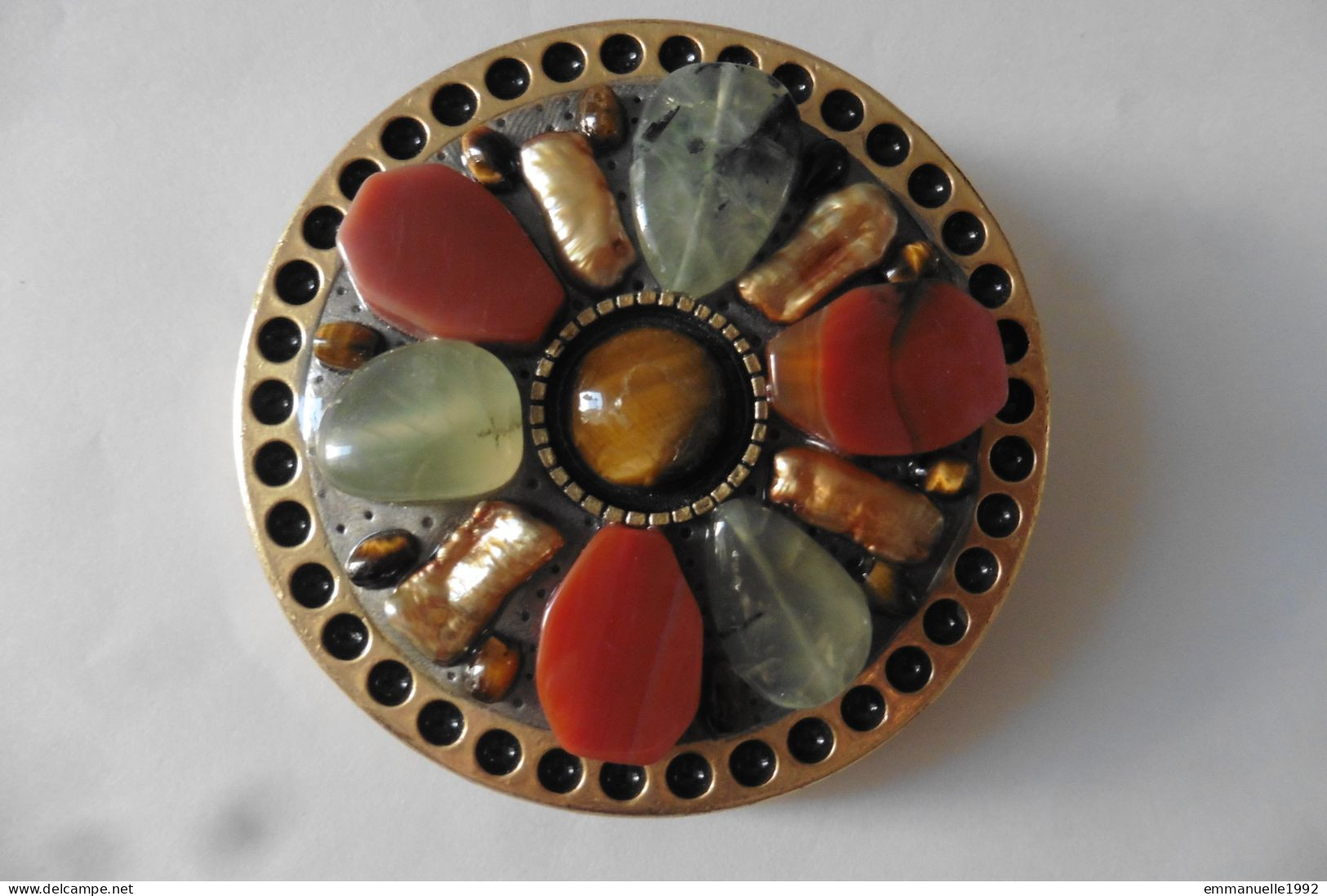 Belt buckle Boucle de ceinture créateur Michal Golan laiton pierres oeil de tigre agate quartz cristal roche perles biwa