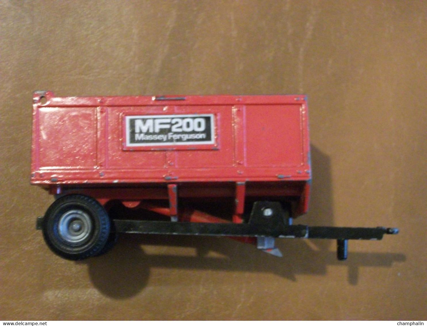Other & unclassified - Miniature agricole - Benne basculante  Massey-Ferguson MF200 - Britains n°9572 au 1/32 - Sans boîte - Incomplète
