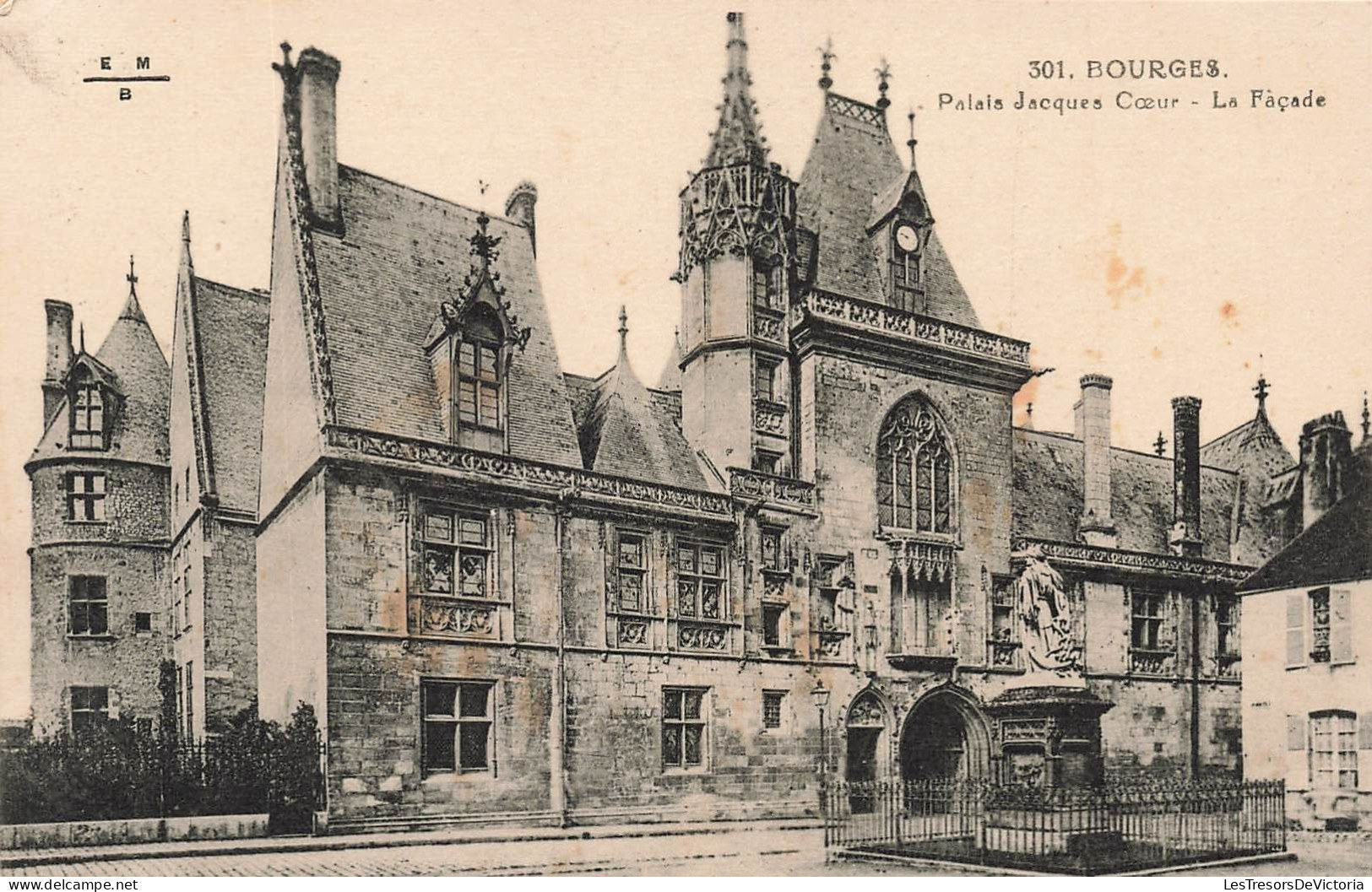 FRANCE - Bourges - Palais Jacques Cœur - La Façade - Carte Postale Ancienne - Bourges