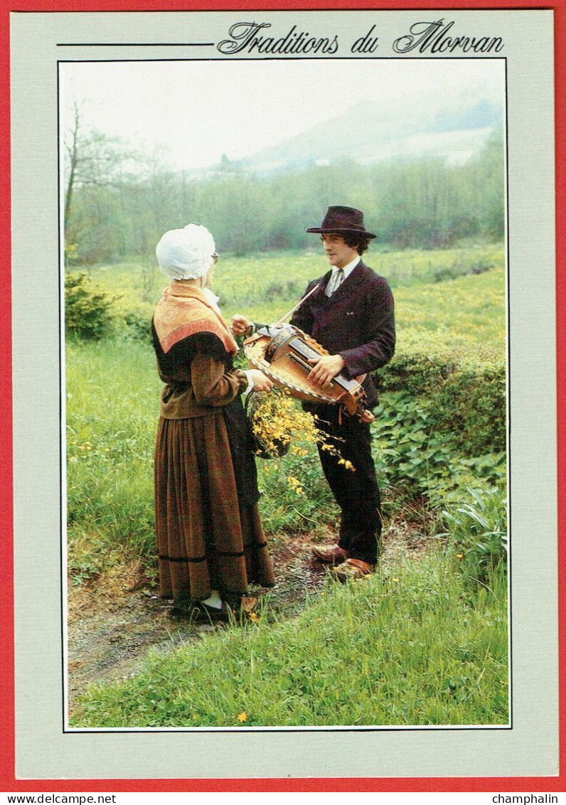 Traditions Du Morvan - L'aubade - Folklore Costumes Traditionnels Coiffes Vielle Musicien - Bourgogne