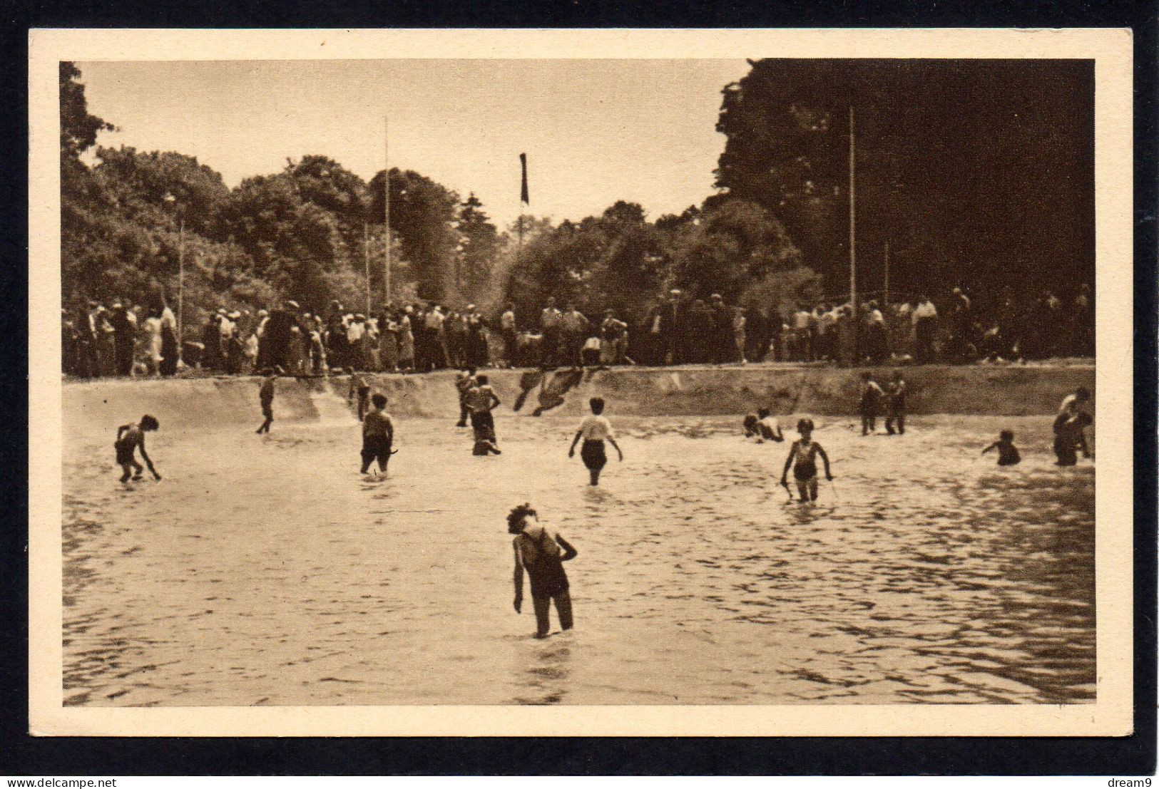 95 BAILLET - La Piscine - Baillet-en-France