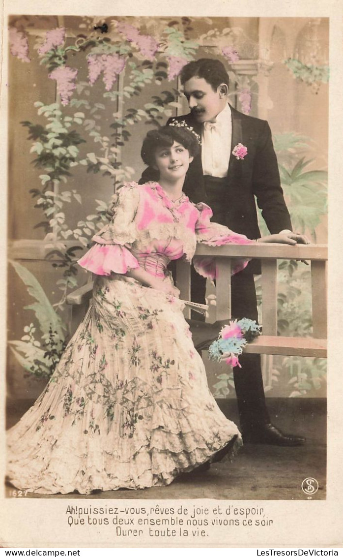 COUPLES - Un Couple Sur Le Banc - Ah! Puissiez-vous Rêver De Joie Et D'espoir... - Colorisé - Carte Postale Ancienne - Couples