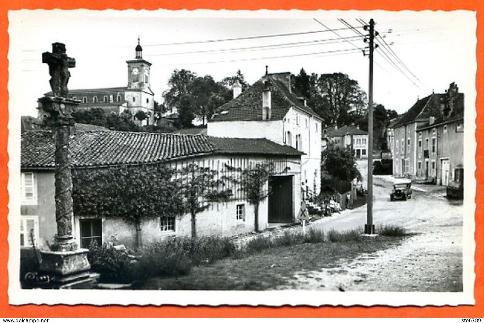 88 CHATENOIS Quartier De Eglise Voiture CIM Carte Vierge TBE - Chatenois