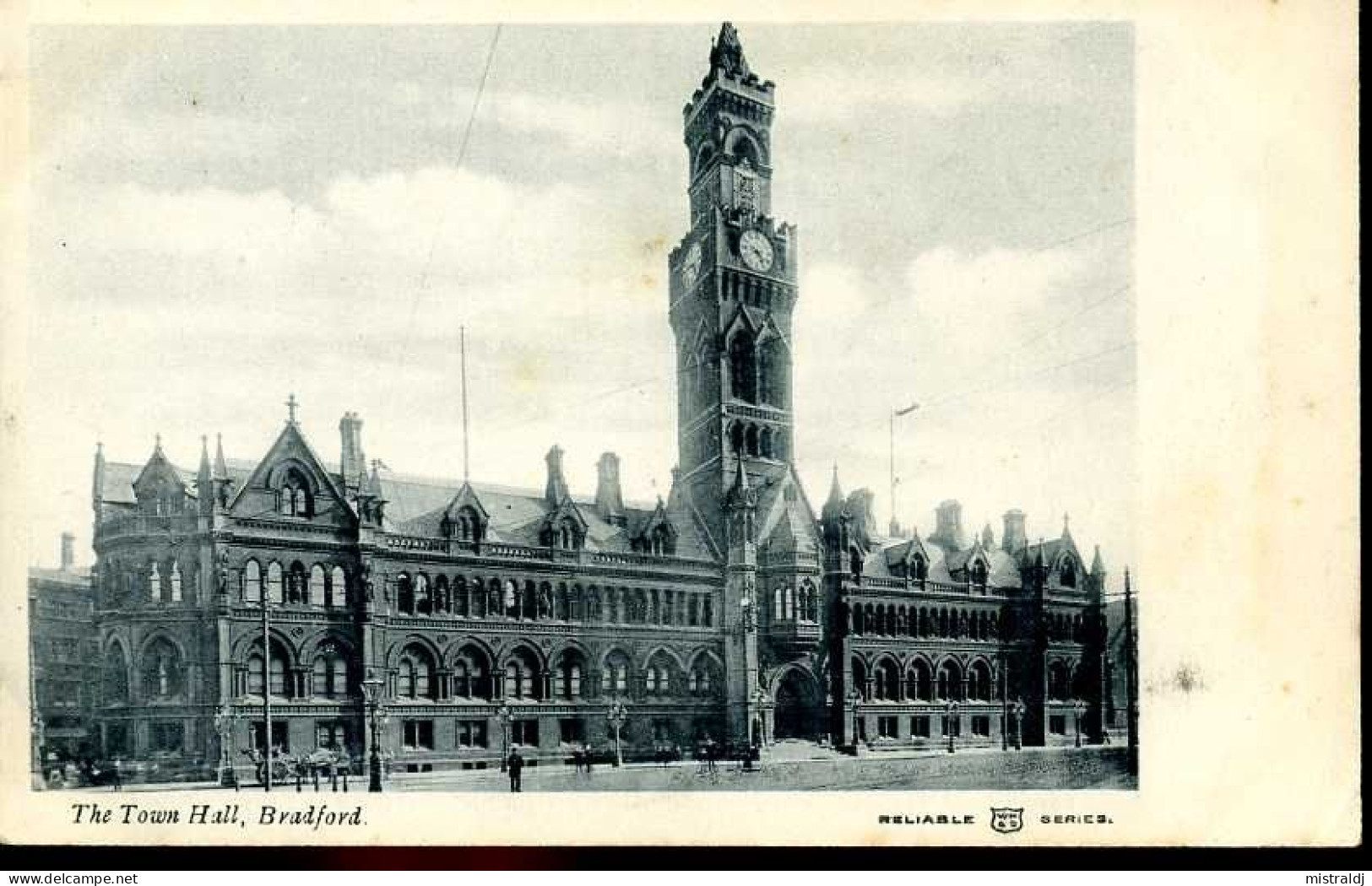 CPA Precurseur, Non Voyagée - Bradford - The Town Hall - Bradford