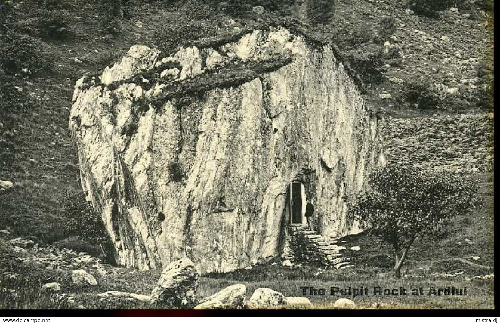 Superbe CPA Précurseur (1900's), Non Voyagée - Ardlui - The Pulpit Rock - Stirlingshire