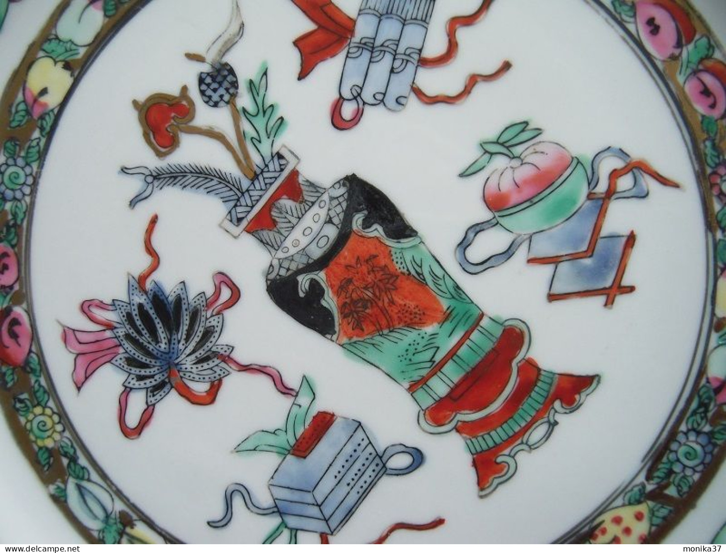 Assiette Porcelaine Ramenée Du Japon Année 1960 - Arte Asiático